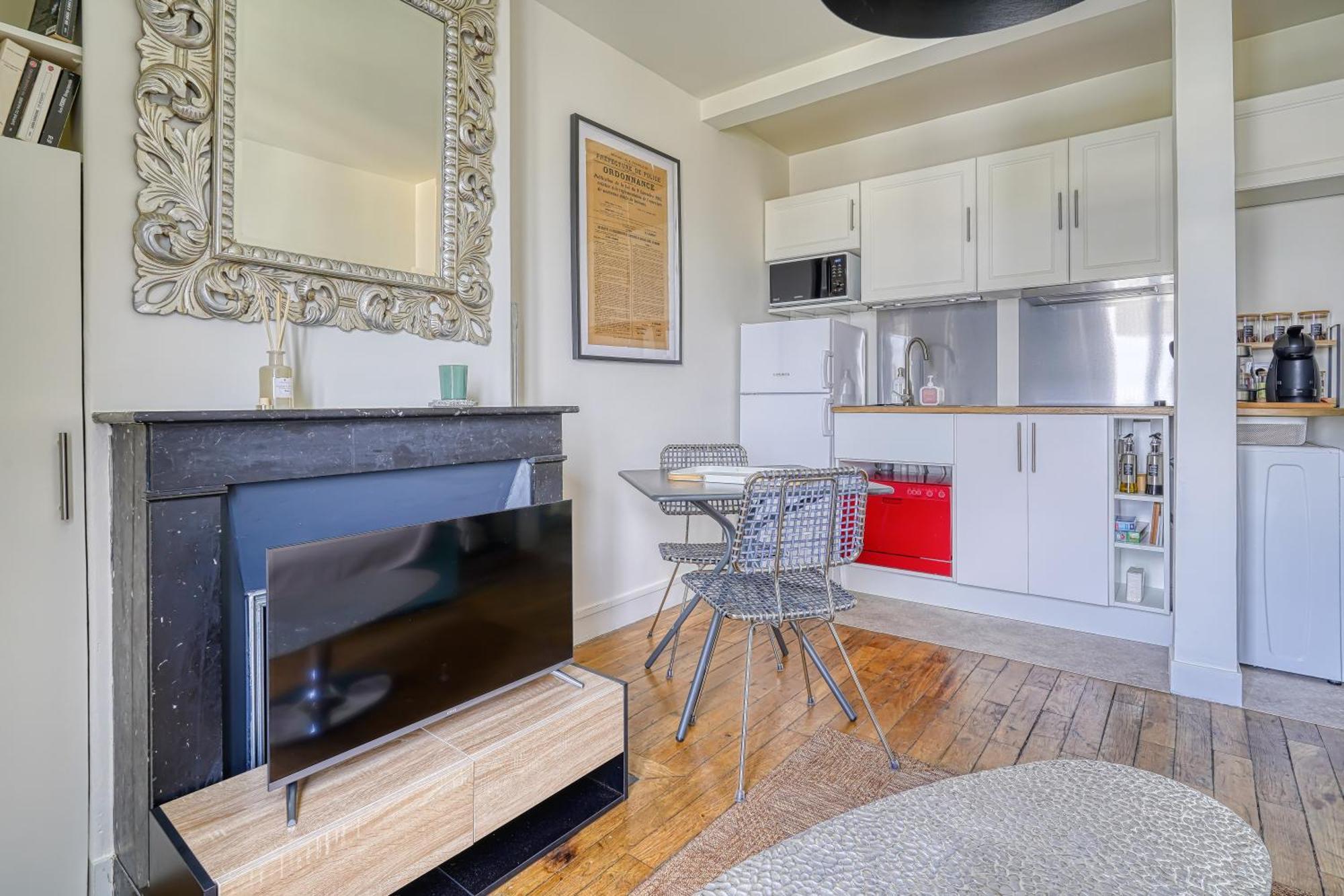 F2 Parisien - Pere Lachaise Appartement Paris